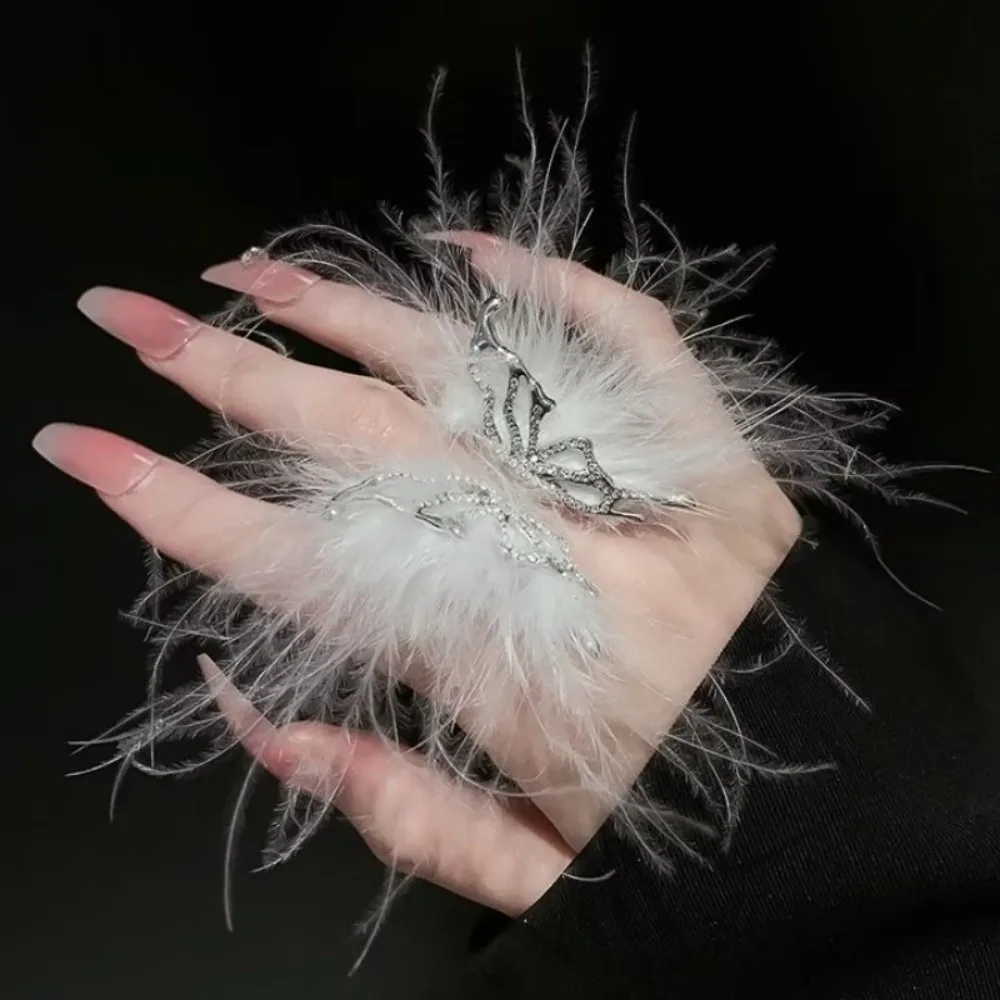 Перьевые кольца в виде бабочки пера Модные металлические с кристаллами плюшевые