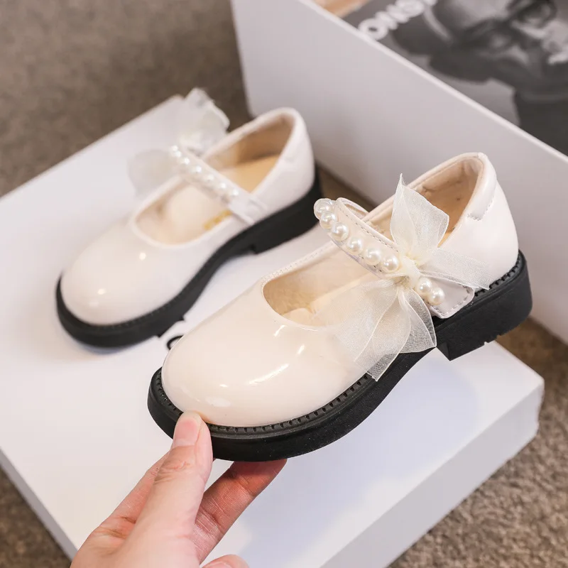 

Girls' Leather Shoes 2022 Spring New Pearl Bow Princess Shoes Students Fashion Trend Children's Performance Flat Shoes G722