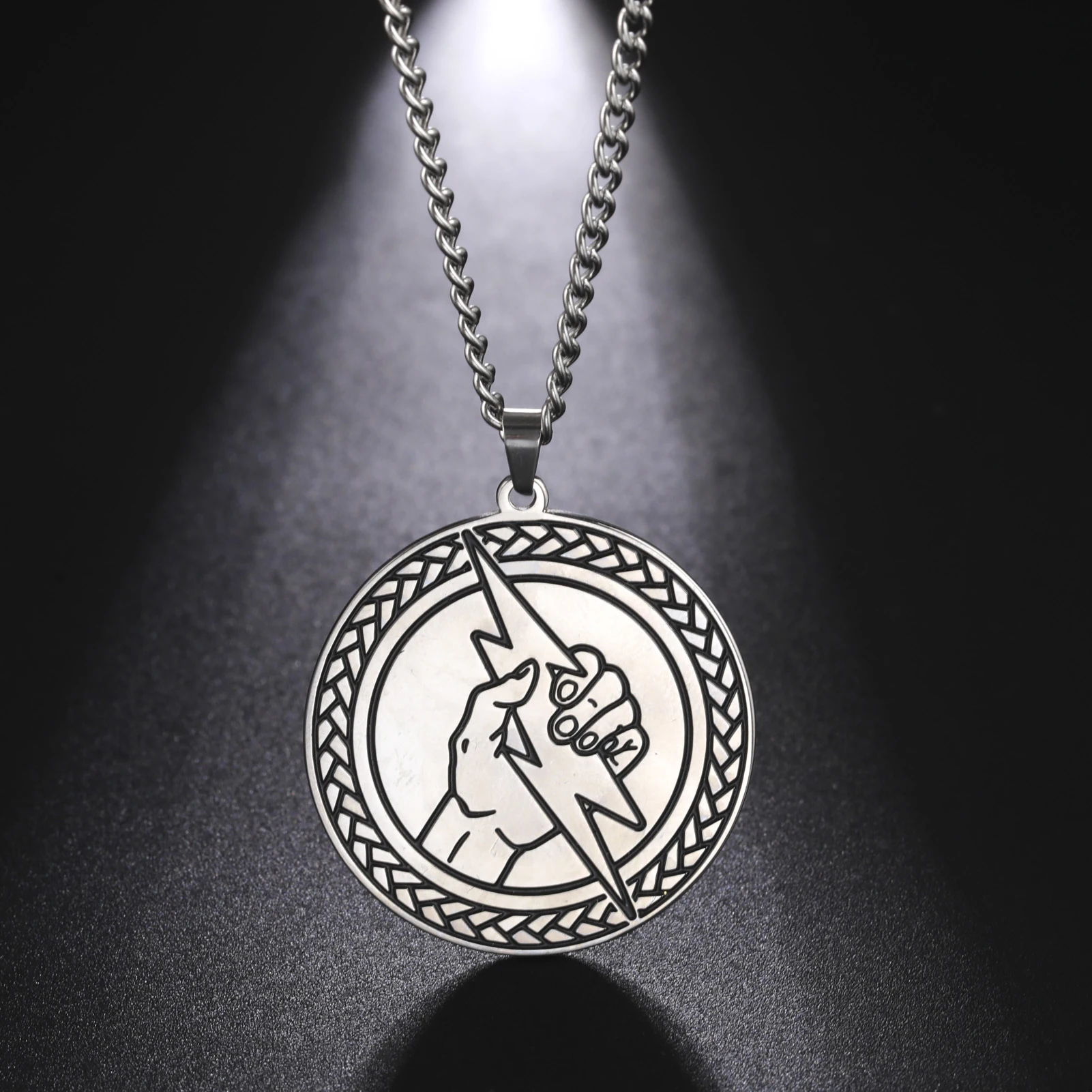 

My Shape Lightning in Hand Men Necklace for Strength Protection Symbol Stainless Steel Alchemists Summoner Pendant Necklaces