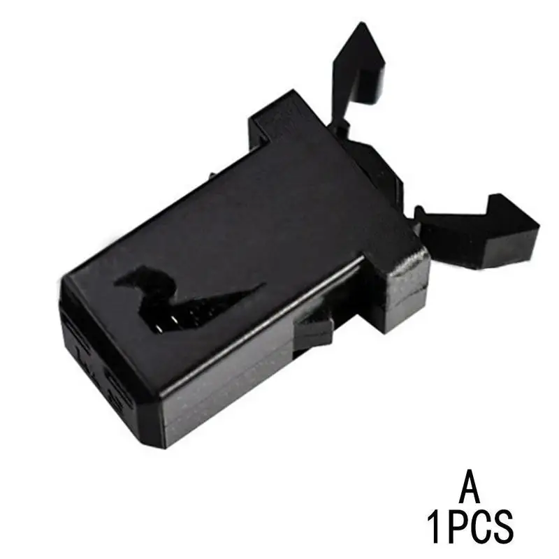 

Дверной замок, мусорное ведро, крышка унитаза, дверной замок, подметальный робот, пряжка, крючок, игла