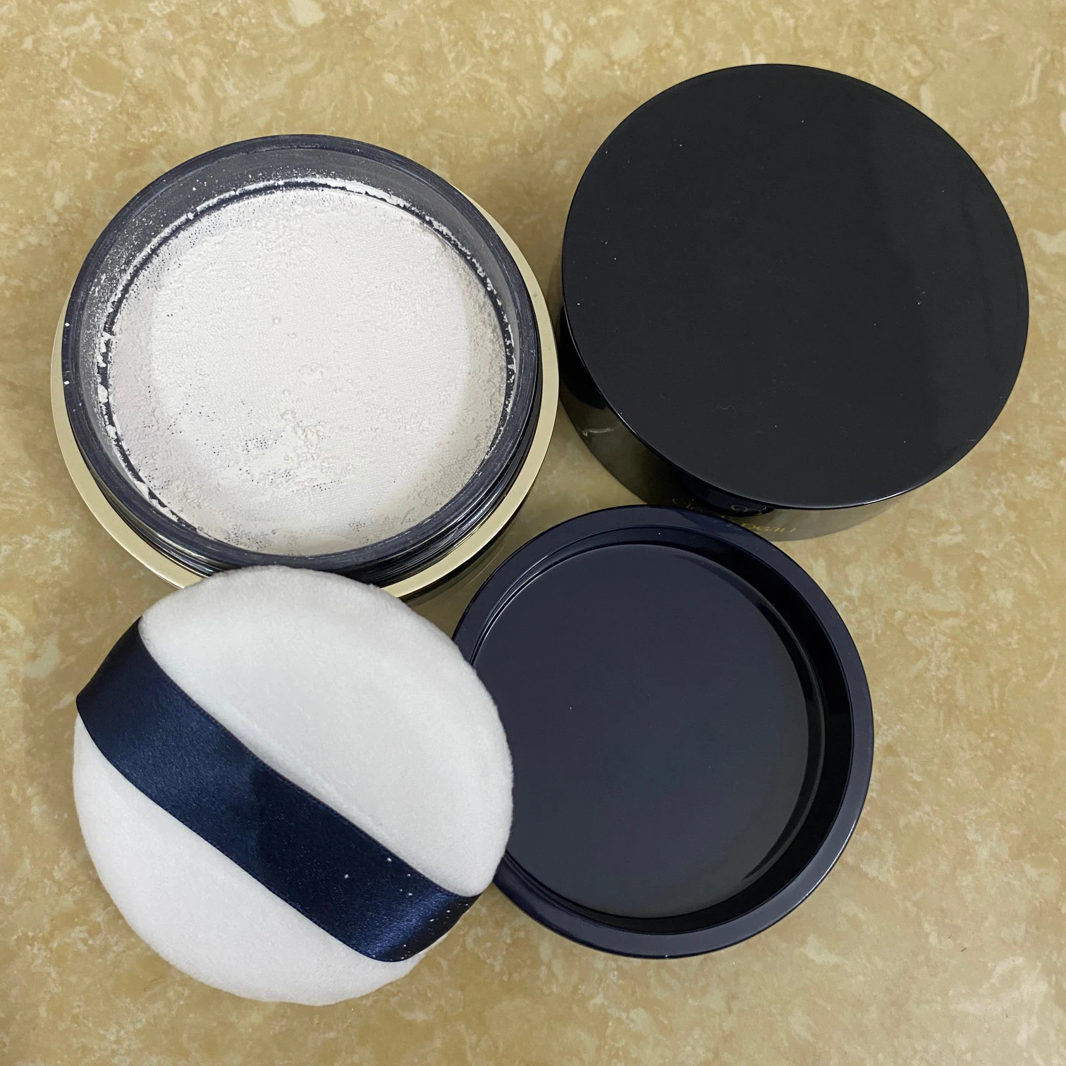 

Высококачественная полупрозрачная рассыпчатая пудра для макияжа лица, 26 г