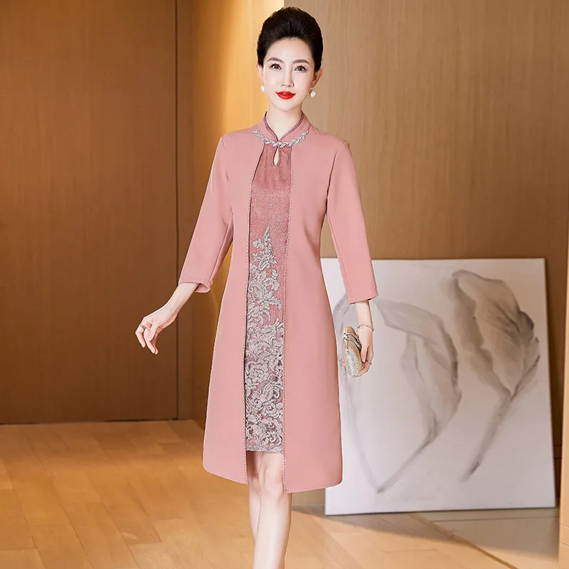 Cheongsam Mother of The Bride Dresses Zipper Dusty Rose Stand Collar Fake Two Pieces 3/4 Sleeve Embroidered Women Wedding Gowns