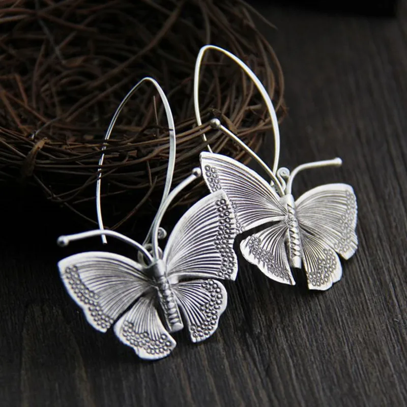 

European and American Retro Butterfly Ear Line Simple Cold Wind Earrings Temperament Fashion Niche Design Ear Jewelry Women