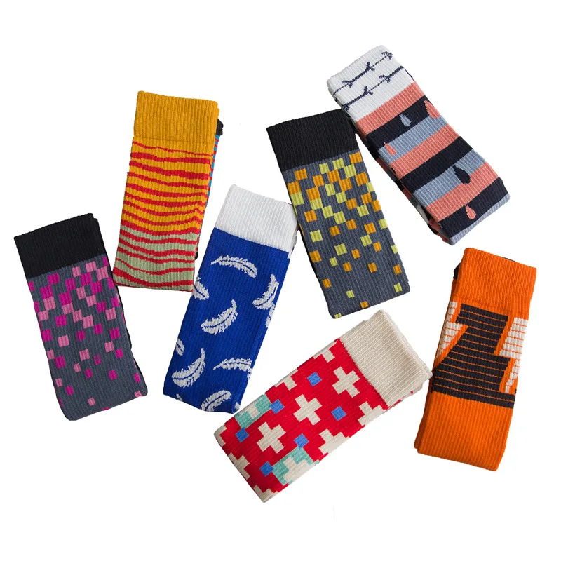 New cotton straight tube fashion casual high tube terry men's sports socks