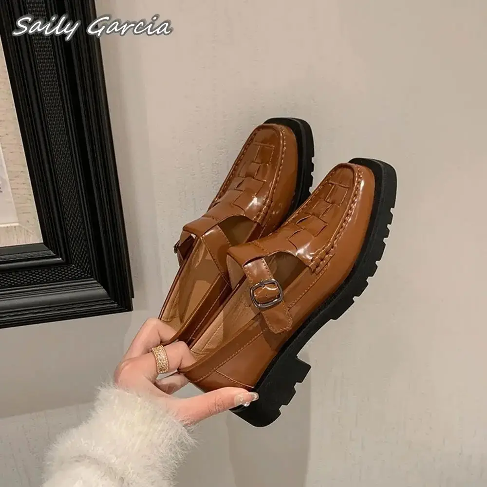 Женские ажурные лоферы из натуральной кожи с клетчатым переплетением Новинка