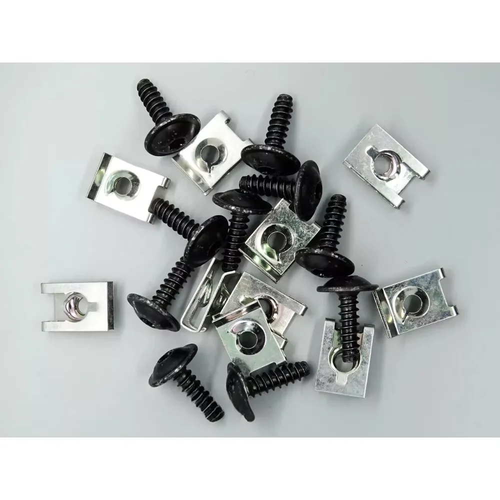 

20/40 компл. болт Torx с металлическим гаечным зажимом подходит для автомобильных аксессуаров Audi Skoda и Volkswagen Seat