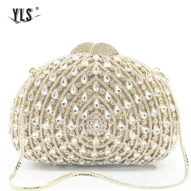 Женская сумка-клатч с кристаллами в форме капли