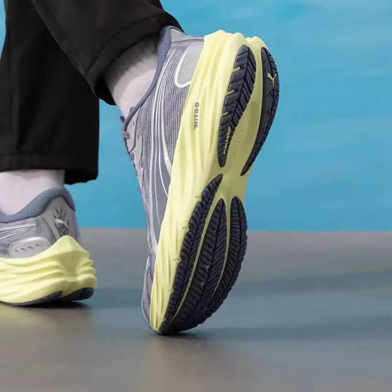 Фото Мужские кроссовки PUMA 2026 Spring Velocity NITRO 4 с полной амортизацией Nitrofoam, дышащие, легкие, для шоссейного бега, 311140-19 №1