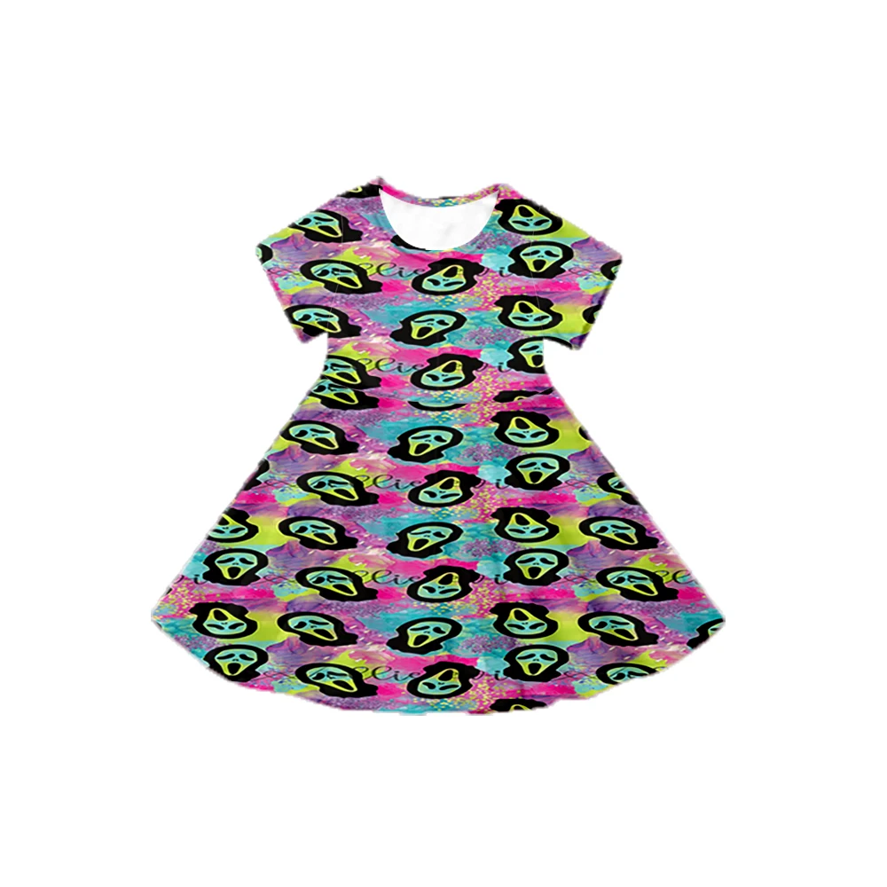 

Платье с коротким рукавом и принтом черепа, до колена