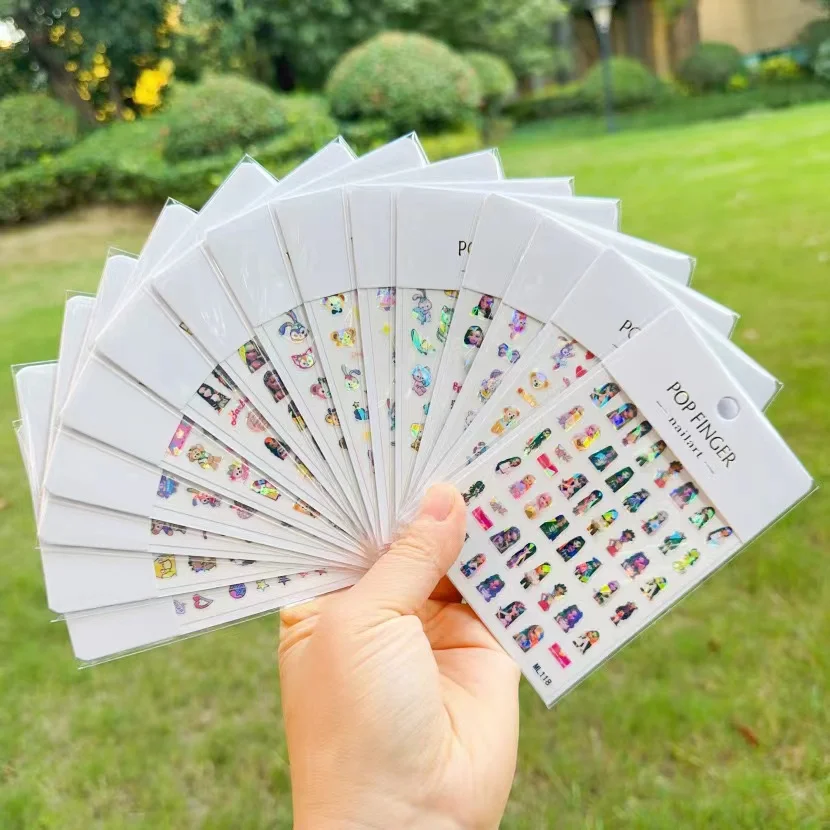 Наклейки для ногтей с аниме принтом в ассортименте