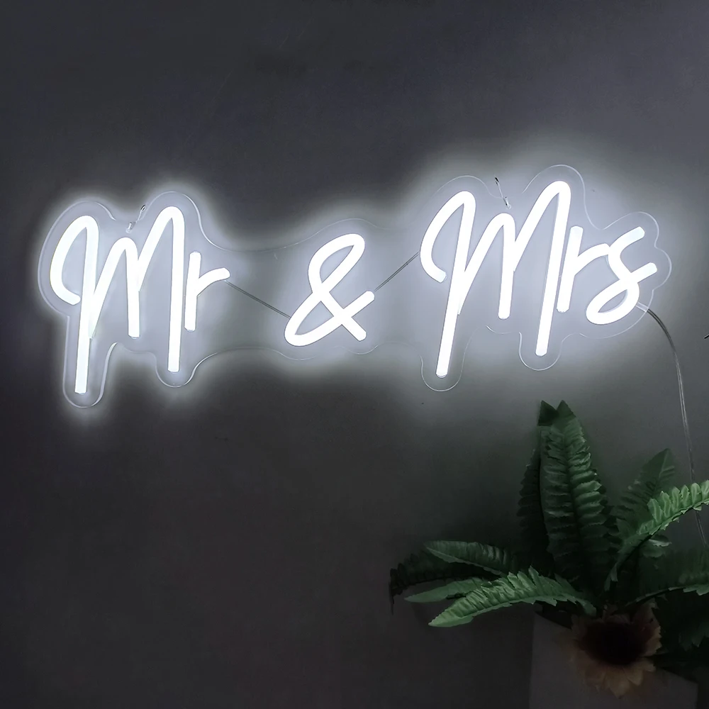Mr & Mrs Custom Led Neon Light Sign For Birthday Wedding Decoration Bedroom Home Wall Decor Marriage Party Decorative Illumi