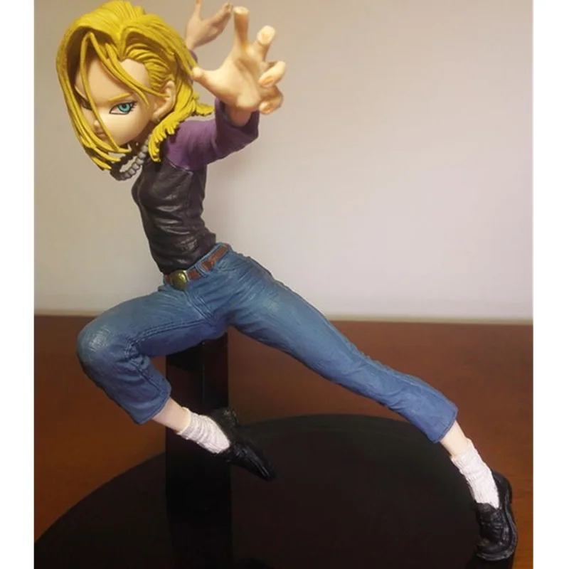 

Экшн-фигурка из аниме «Драконий жемчуг» на Android 18