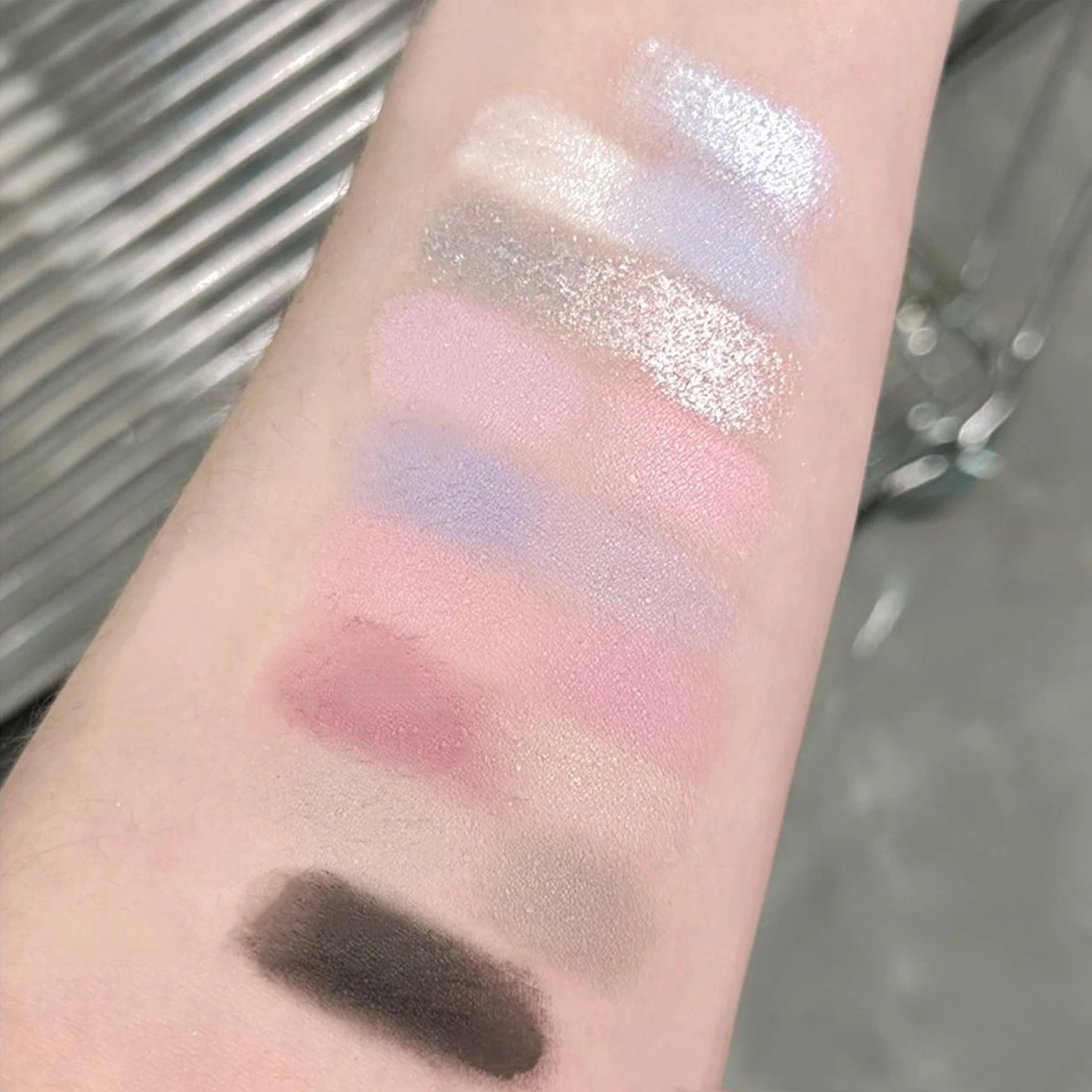 Новая палитра теней для век стойкие цветные матовые жемчужные блестящие тени