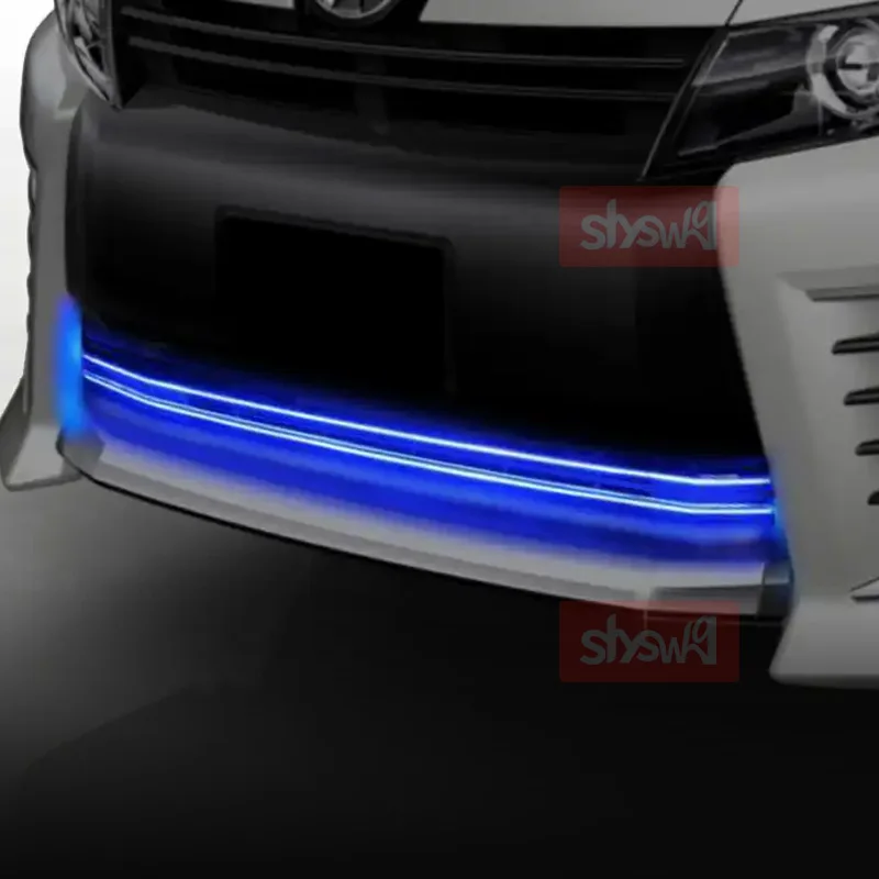 Передний бампер для автомобиля хромированная отделка Voxy 80 2014 синий/белый цвет