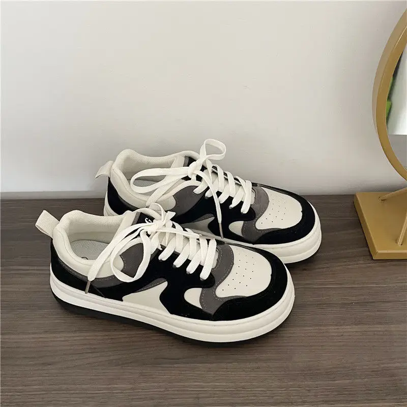 

2022 Harajuku Woman Vulcanize Shoes Fashion Summer Breathable Students Streetwear Casual Patchwork Ladies Sneakers