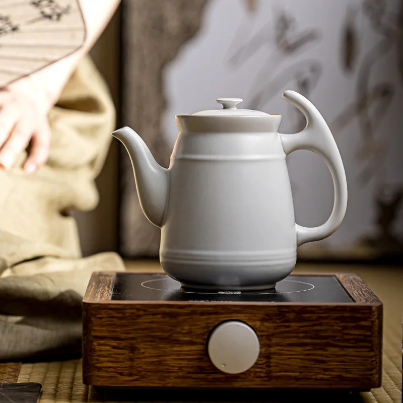

Antique White Glaze Large Teapot Ceramic Large Capacity Single Water Pitcher Household Heating Filtering Pot Teapot Tea Kettle