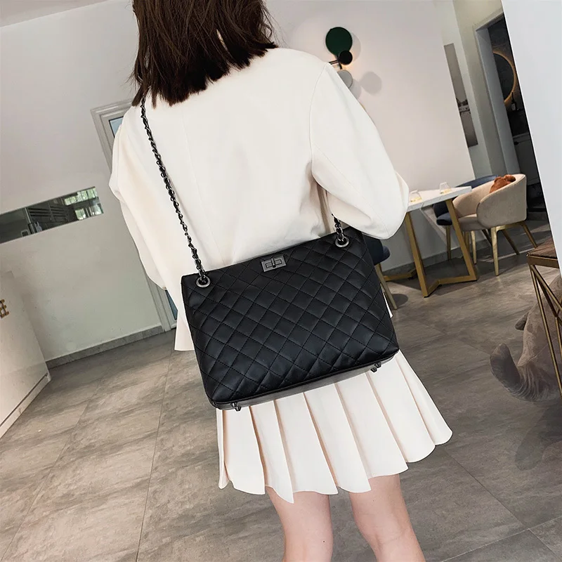 

Handbags Women Bags Designer Chains Leather Tote Shoulder Ladies Hand Bags Fashion Travel Crossbody Bags for Women 2020