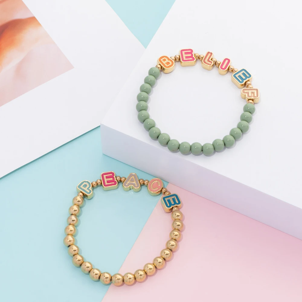 Женский браслет с бусинами 6 мм подвесками в виде букв алфавита ювелирные изделия