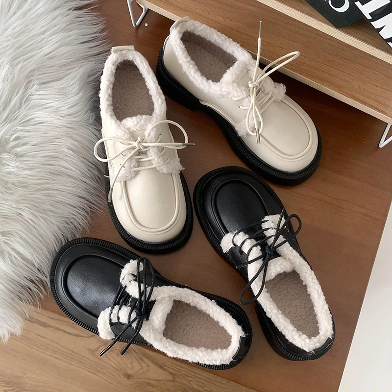 

Зимние черные туфли в японском стиле Лолита, белые туфли на плоской подошве, теплые модные женские туфли на шнуровке, новинка 2022, Роскошные т...