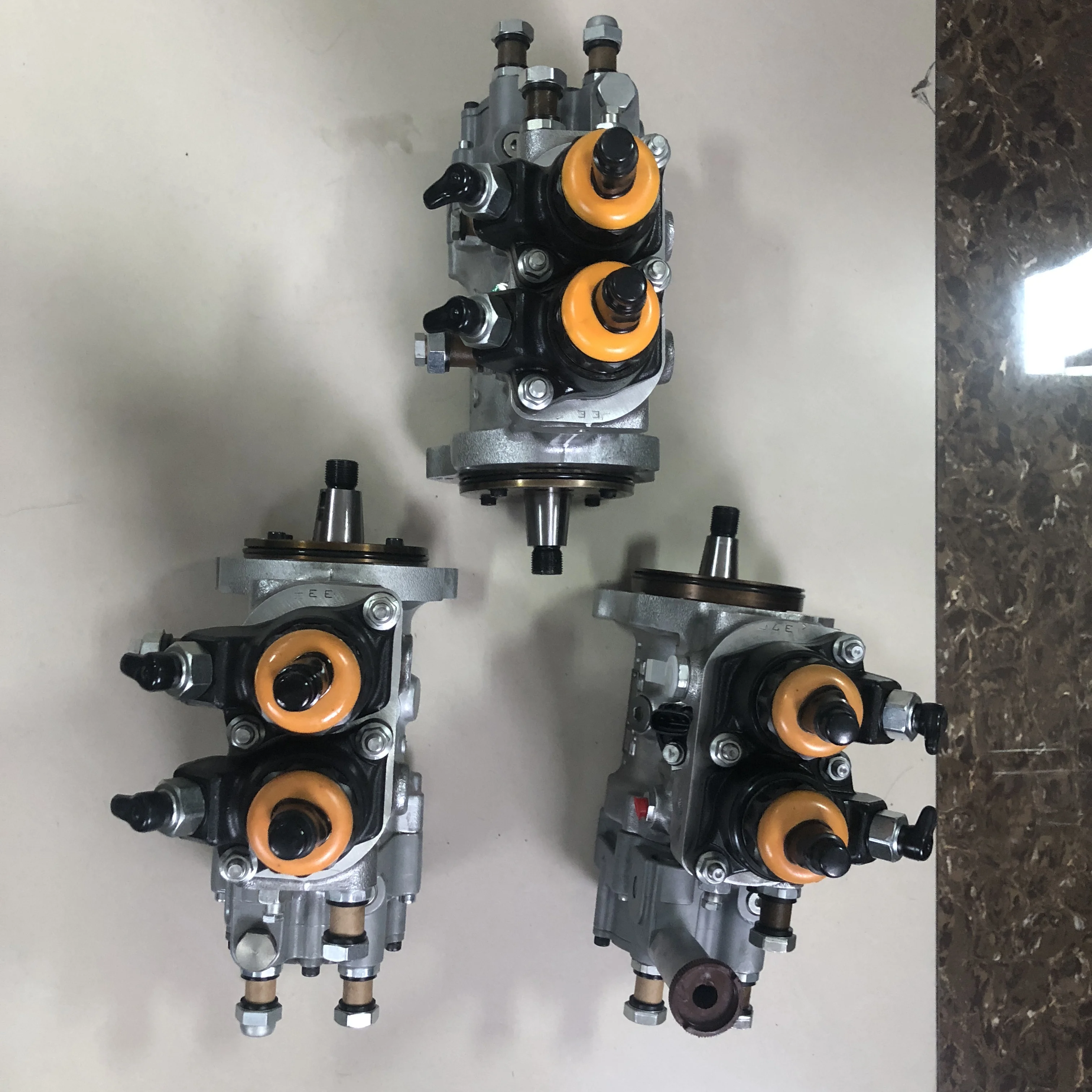 Фото Топливный насос Huida Engine Part SAA12V140E, 6219-71-1201 №5