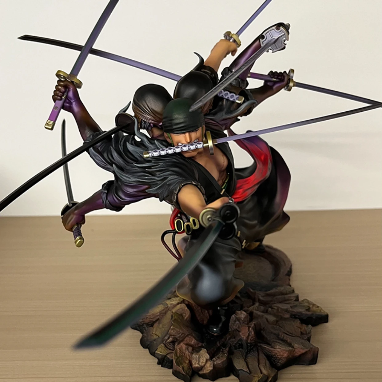 В наличии подлинная MegaHouse MH POP MAX One Piece аниме-фигурка 17 5 см Roronoa Zoro Nine Swords Asura игрушка