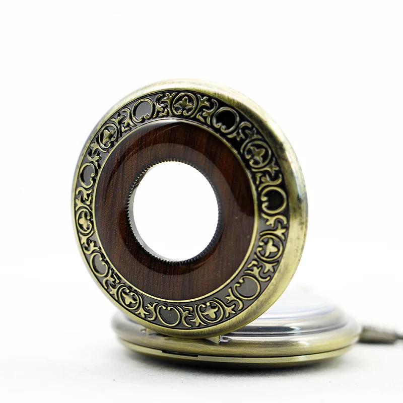 Flip Mechanical Engraved Pocket Watch Roman Numeral Display Vintage Strap Chain Pendant Men's Ladies Popular Gifts