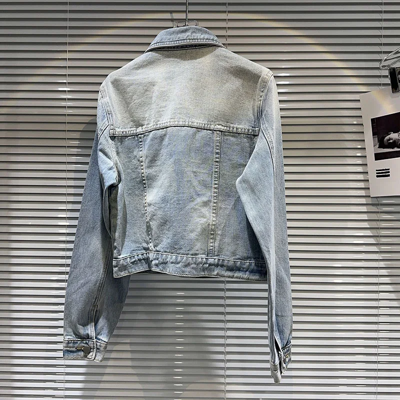 Цветы украшения перья светло-голубой тонкий короткий джинсовый пиджак весна