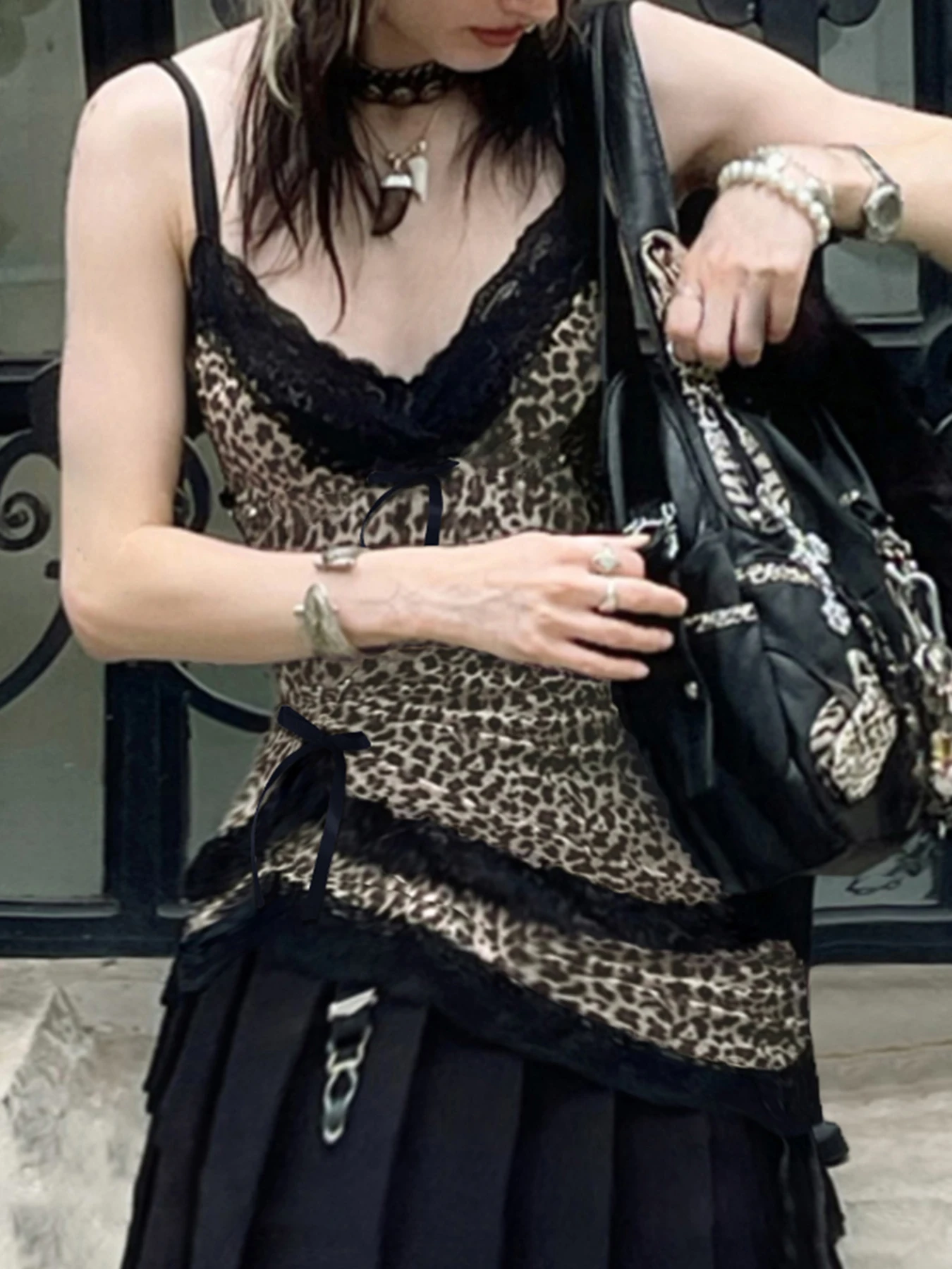 Sweetown Y2k леопардовые тонкие топы с кружевной отделкой и v-образным вырезом на шее