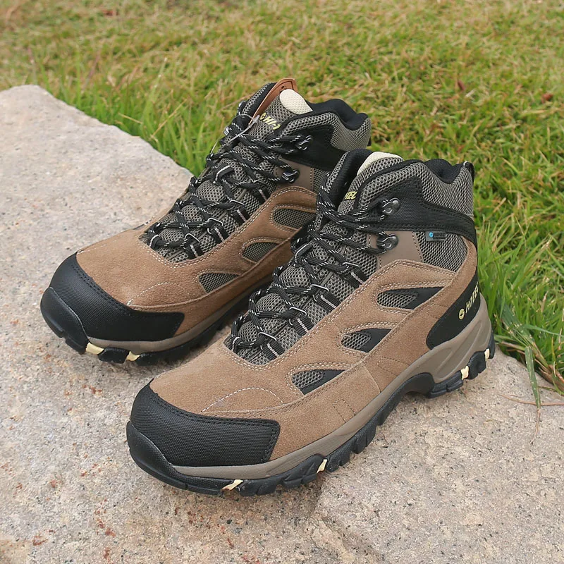 Men`s genuine leather mesh waterproof hiking trekking shoes mens outdoor non-slip wild galloping Mountaineering walking shoes