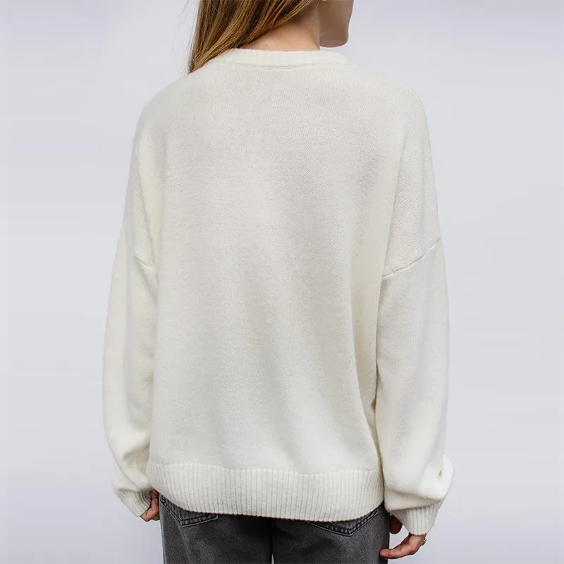 Женский свободный трикотажный свитер с принтом медведя