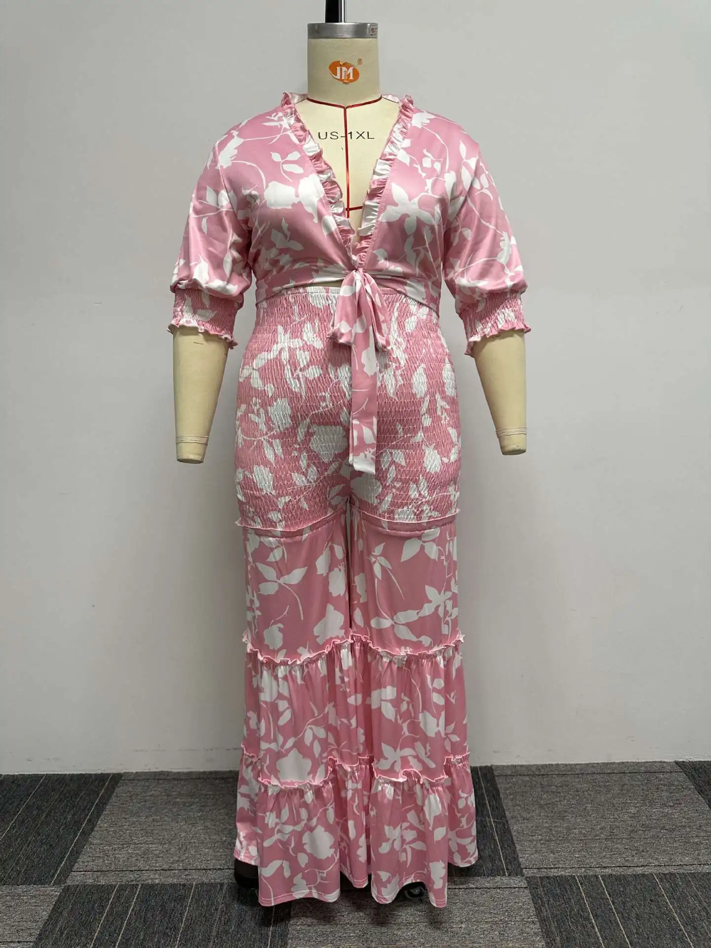 Рисунок 6 - Женское летнее платье с рукавом