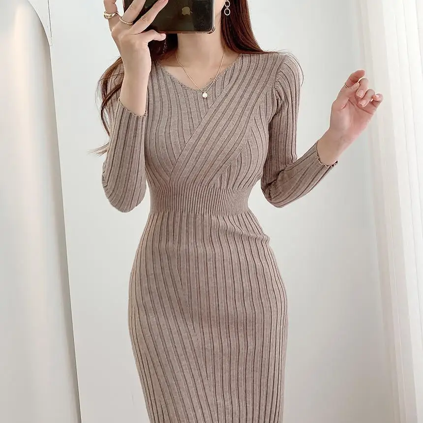 

2023 Spring Autumn New V-neck Skinny Office Women Solid Dress Fashion Simple Female Knitted Vestidos