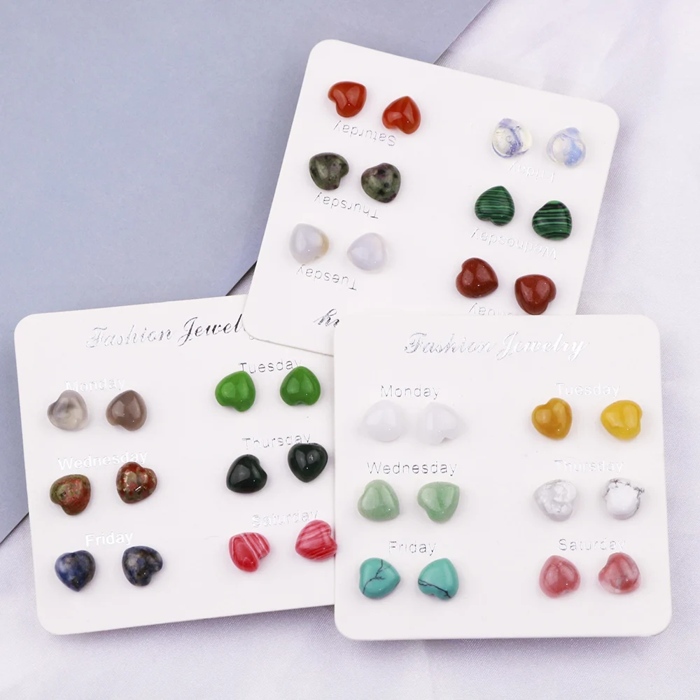 

Серьги-гвоздики из натурального камня, 12 пар