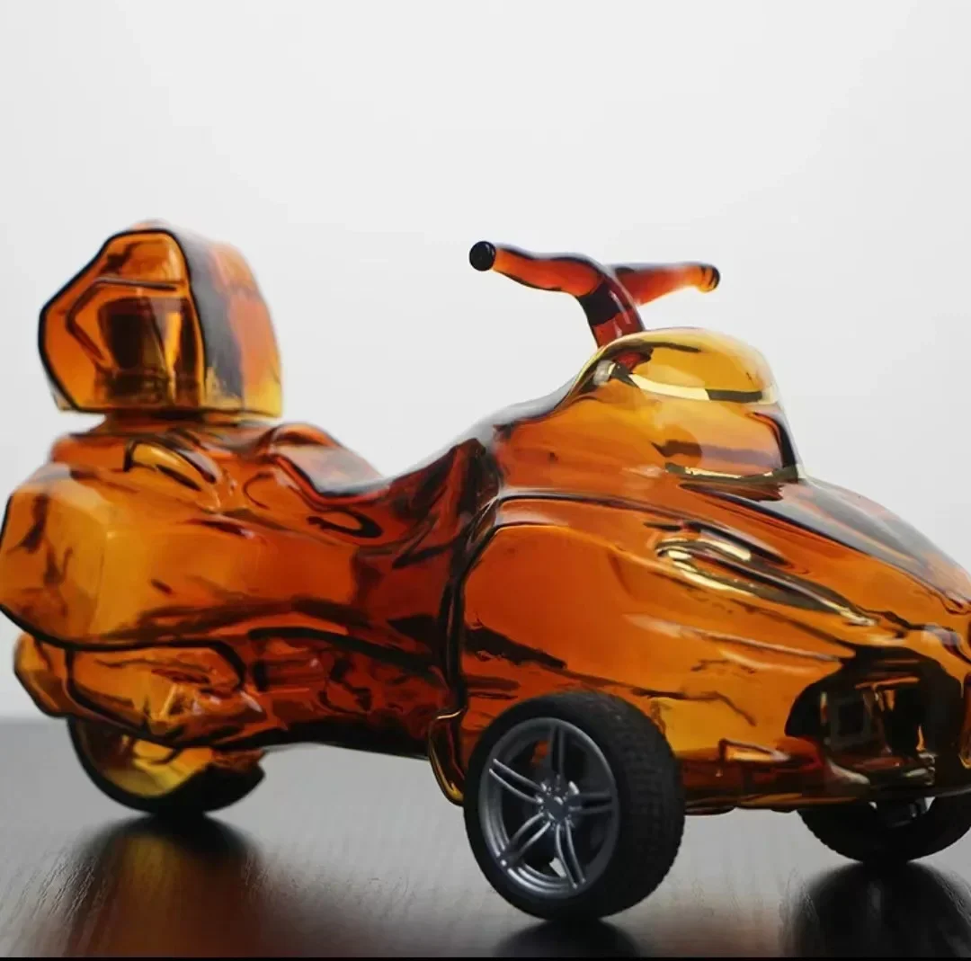 Новинка 500 мл дизайн в форме мотоцикла бессвинцовый стеклянный графин для виски