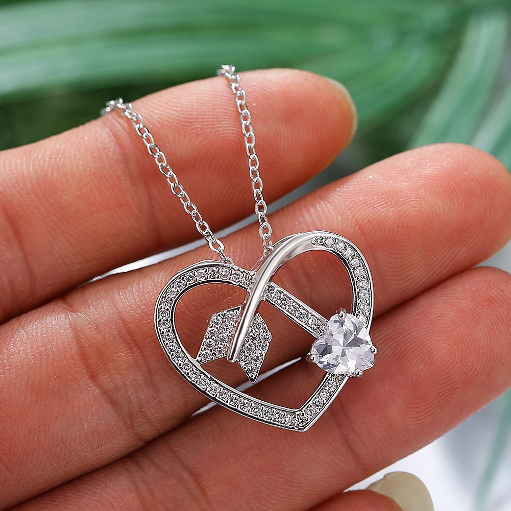 

Exquisite Simple Heart Shaped Pendant Necklace Sliver Color Long Chain Inlay Zircon Stone For Women Romantic Wedding Party Gift