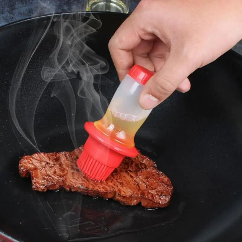 

With Protective Cover Barbecue Brush Convenient Dual Use Food Grade Silicone Oil Bottle Oil Brush Bottle