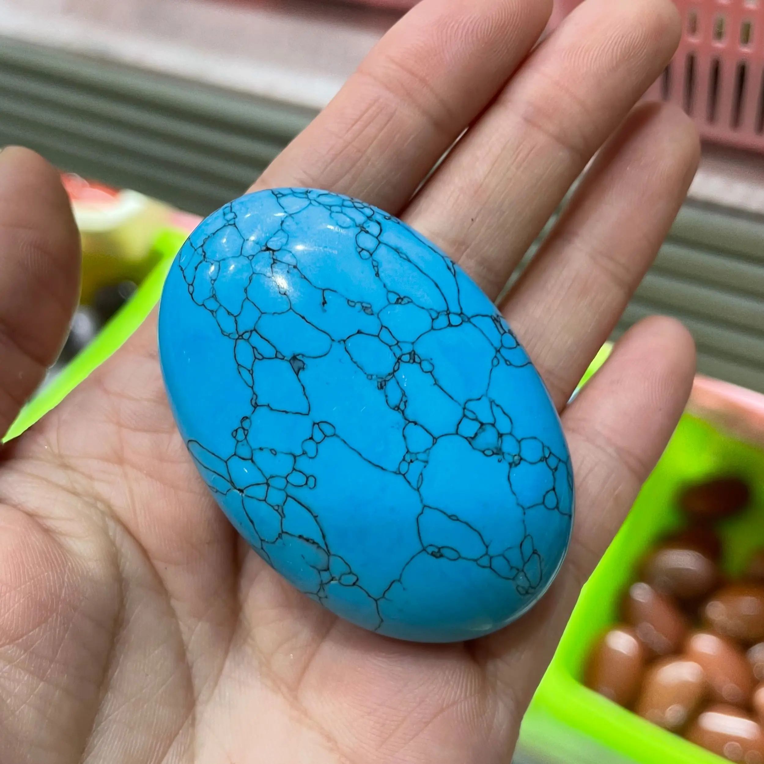 

Wholesale Natural Turquoise Worry Stones Tumbled Massage Crystal Polished Minerals Healing Palm Stone For Party Gift Decoration