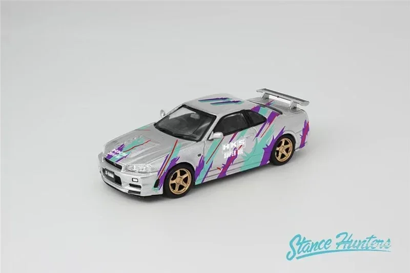 Модель автомобиля Stance Hunters SH 1:64 Skyline R34 GTR Z-Tune Nismo