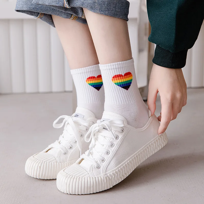 

Pure cotton women's socks in the tube white cartoon student casual socks letters love smiley stripes sports women's socks