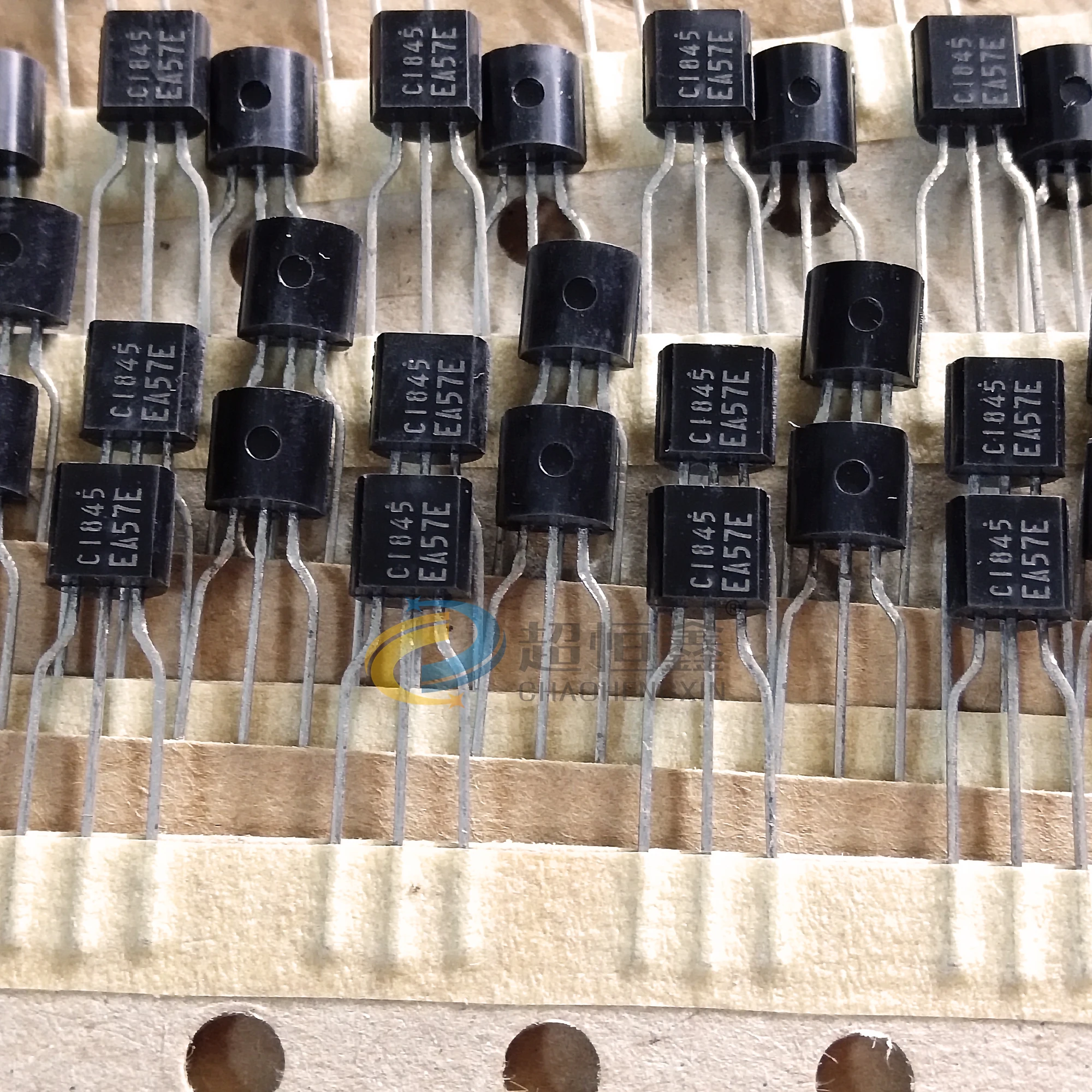 Продажа от 1 пары 100% японская оригинальная аудиокамера 2SA992 2SC1845 A992 C1845 E TO-92