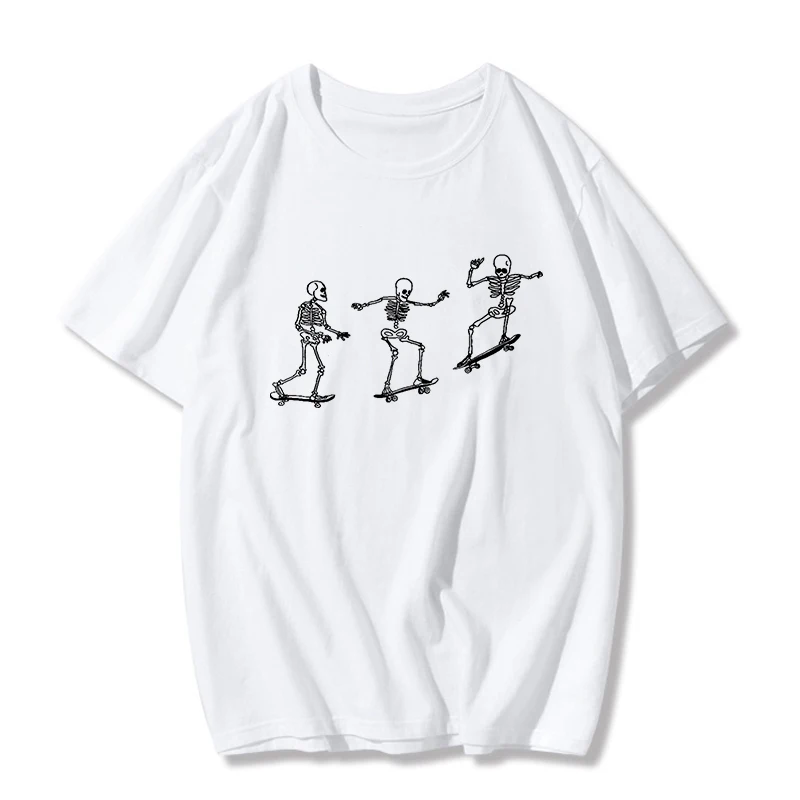 Женская футболка Три скейтборда с рисунком в стиле панк череп крутая гранж на