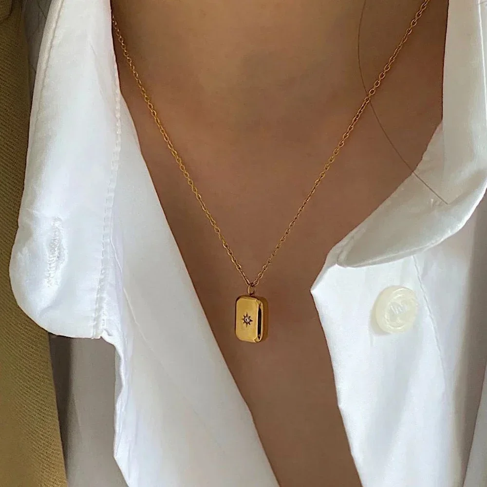 Ожерелье с подвеской в виде толстого креста стиле ретро