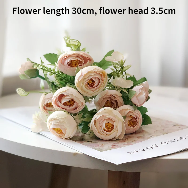 

Розовый шелковый букет пионов