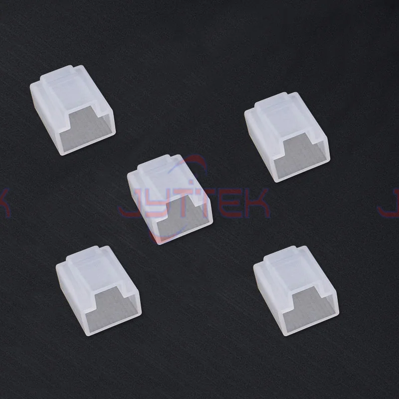 Вилка сетевого кабеля из материала Pe Rj45 мужская пылезащитная крышка с