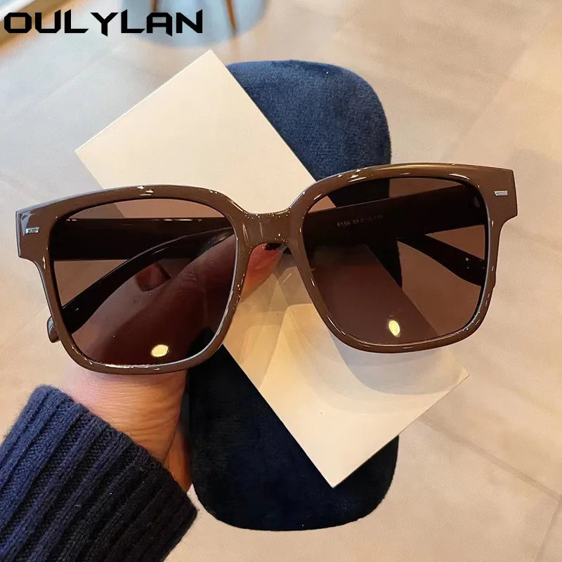 

Солнечные очки Oulylan в винтажном стиле UV400 для женщин и мужчин, солнцезащитные аксессуары в квадратной оправе, с защитой от ультрафиолета, чёр...
