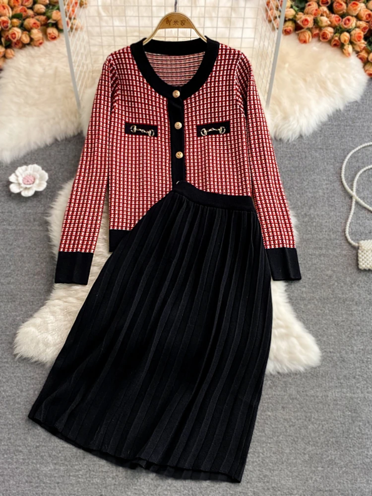 

Женский трикотажный Костюм-двойка, однобортный трикотажный клетчатый свитер и плиссированная юбка-трапеция с поясом на резинке, осень 2023