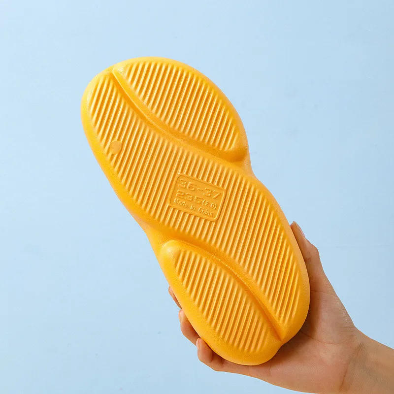 New Hot Women Slippers Summer 2022  Fashion Thick Platform  Home Massage Bottom For Men And Women's Sandals Zapatos Mujer