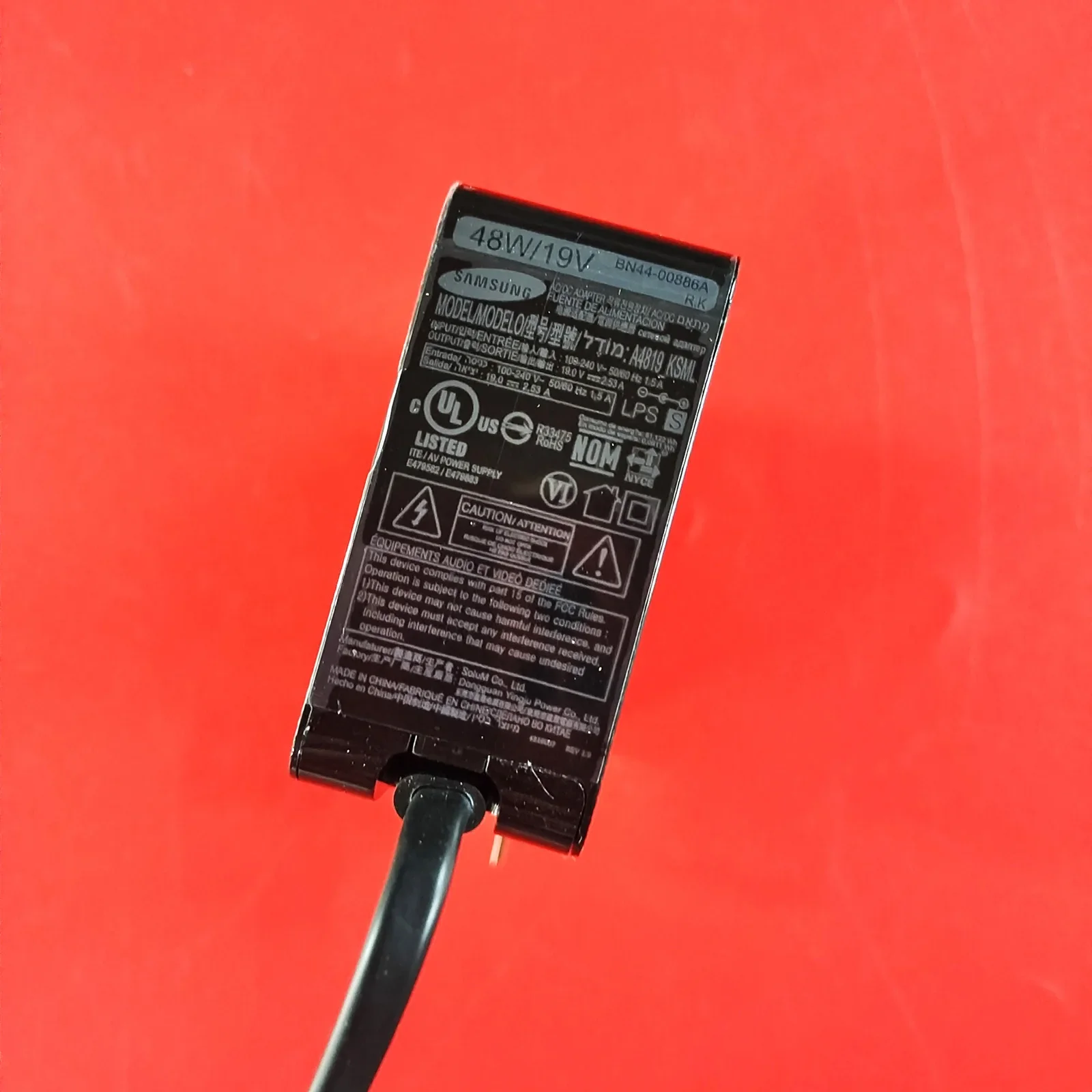 Фото A4819_KSML 19V 2.53A 48W BN44-00886D AC для Samsung V32F390SEXXXU ODYSSEY G5 HW-M360 Блок питания №3