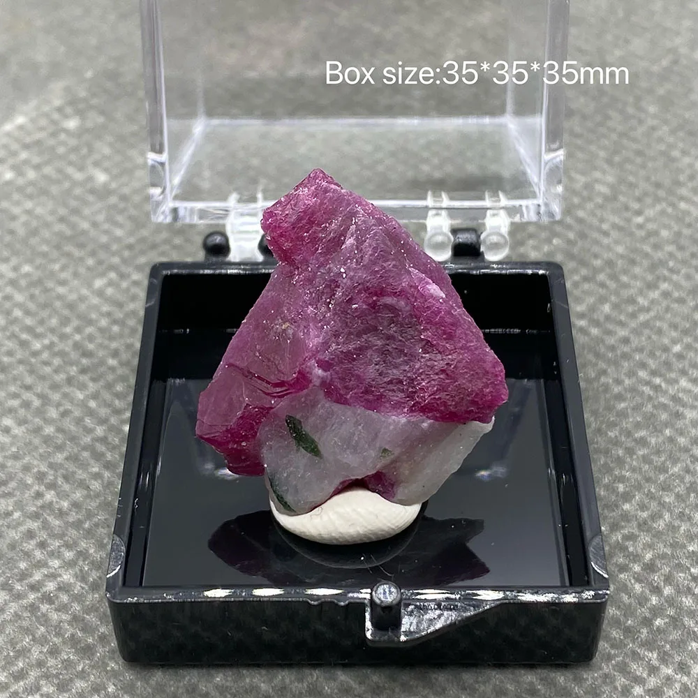 

Best! 100% natural Myanmar Fluorescent Ruby rough mineral stones and crystals healing crystals quartz gemstones +Box 35mm