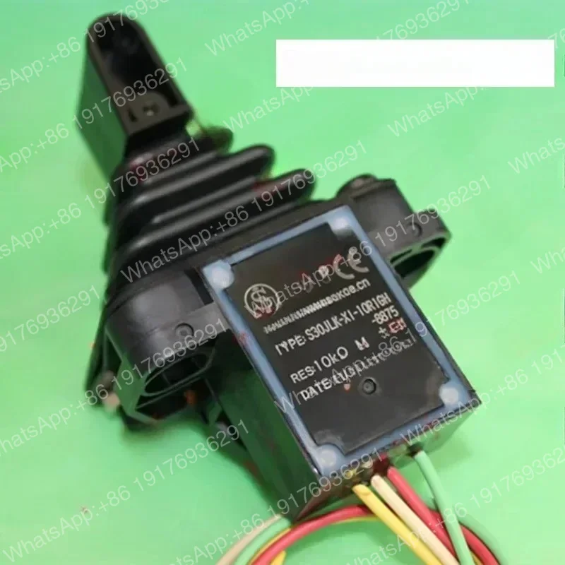 Рычаг управления S30JLK-XI-10R1GH-8875 10K Ω± 5% оригинальный японский Sakae (art.: 3920dd278c335) - 3920dd278c335